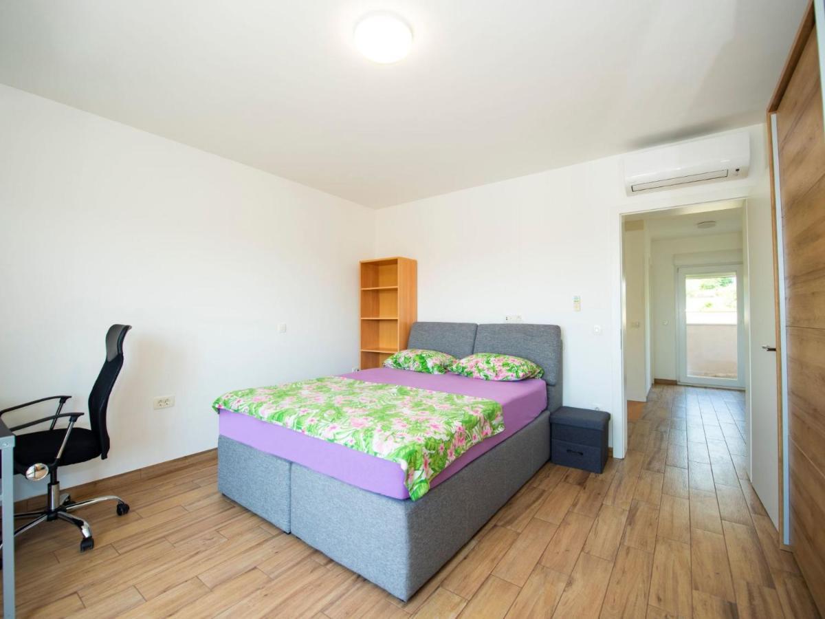 Holiday Home Stella Kastela By Interhome Kültér fotó